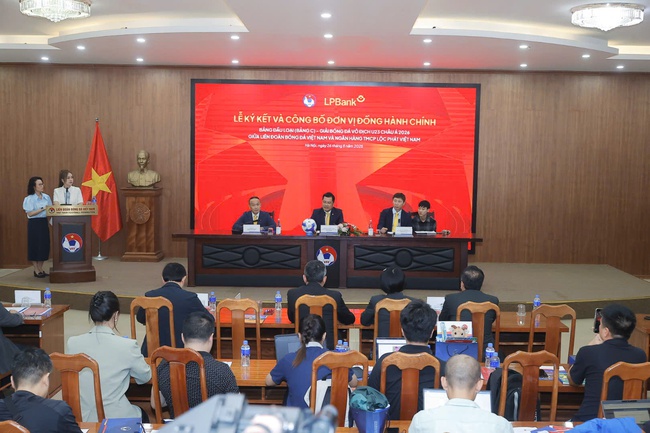 U23 Việt Nam đặt mục tiêu vượt qua Vòng loại giải U23 châu Á 2026 - Ảnh 1. U23 Việt Nam đặt mục tiêu vượt qua Vòng loại giải U23 châu Á 2026 - Ảnh 1.
