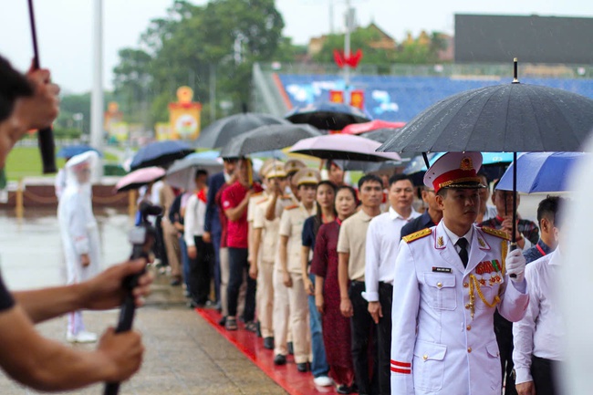 Khối Văn hóa, Thể thao tham gia Lễ diễu binh, diễu hành vào Lăng viếng Bác - Ảnh 3. Khối Văn hóa, Thể thao tham gia Lễ diễu binh, diễu hành vào Lăng viếng Bác - Ảnh 3.