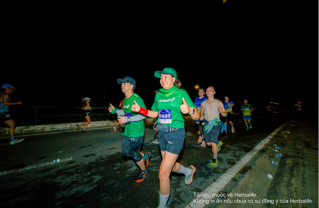Năm thứ tư liên tiếp Herbalife Việt Nam đồng hành cùng giải chạy VnExpress Marathon Nha Trang để khuyến khích tập luyện thể dục thể thao thường xuyên - Ảnh 4. Năm thứ tư liên tiếp Herbalife Việt Nam đồng hành cùng giải chạy VnExpress Marathon Nha Trang để khuyến khích tập luyện thể dục thể thao thường xuyên - Ảnh 4.