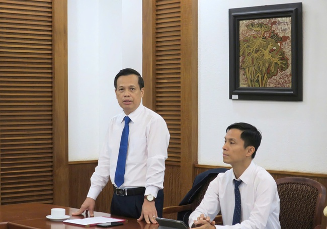 Trao Quyết định nghỉ hưu trước tuổi cho Phó Cục trưởng Cục Thông tin cơ sở và Thông tin đối ngoại - Ảnh 3. Trao Quyết định nghỉ hưu trước tuổi cho Phó Cục trưởng Cục Thông tin cơ sở và Thông tin đối ngoại - Ảnh 3.