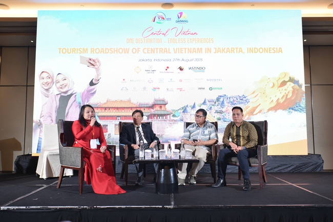 Quảng bá du lịch miền Trung tại Malaysia và Indonesia - Ảnh 1. Quảng bá du lịch miền Trung tại Malaysia và Indonesia - Ảnh 1.