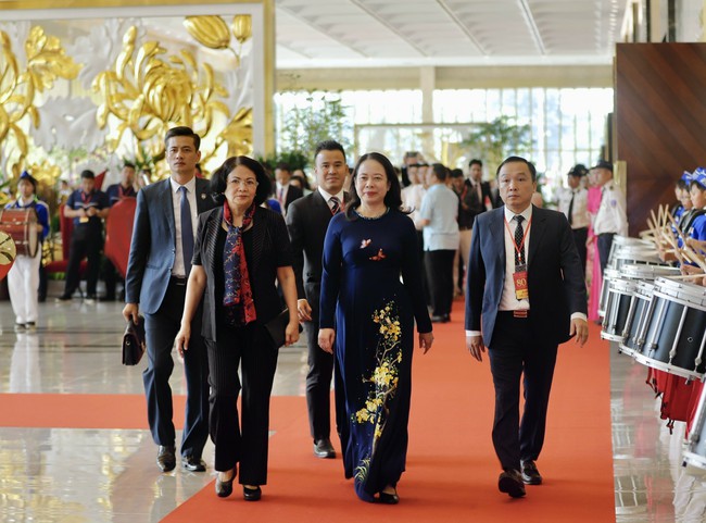 Ảnh: Lãnh đạo Đảng, Nhà nước dự Lễ khai mạc Triển lãm thành tựu Đất nước "80 năm hành trình Độc lập- Tự do- Hạnh phúc" - Ảnh 9. Ảnh: Lãnh đạo Đảng, Nhà nước dự Lễ khai mạc Triển lãm thành tựu Đất nước "80 năm hành trình Độc lập- Tự do- Hạnh phúc" - Ảnh 9.