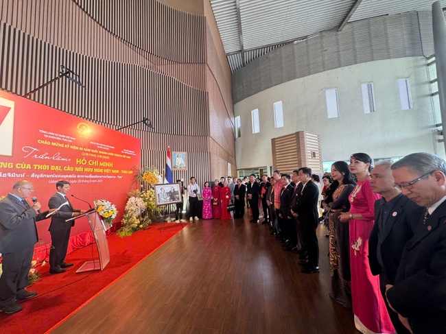 Khu Di tích Chủ tịch Hồ Chí Minh tại Phủ Chủ tịch tổ chức chuỗi hoạt động kỷ niệm 80 năm Quốc khánh tại Thái Lan - Ảnh 2. Khu Di tích Chủ tịch Hồ Chí Minh tại Phủ Chủ tịch tổ chức chuỗi hoạt động kỷ niệm 80 năm Quốc khánh tại Thái Lan - Ảnh 2.