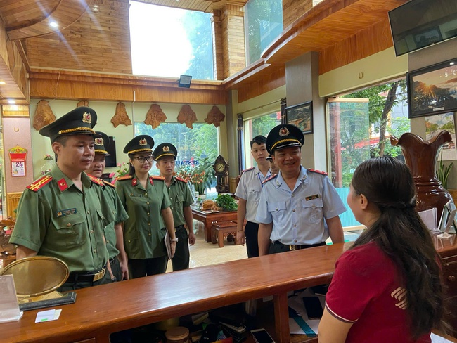 An ninh du lịch Lào Cai: Vững chắc để phát triển bền vững - Ảnh 3. An ninh du lịch Lào Cai: Vững chắc để phát triển bền vững - Ảnh 3.