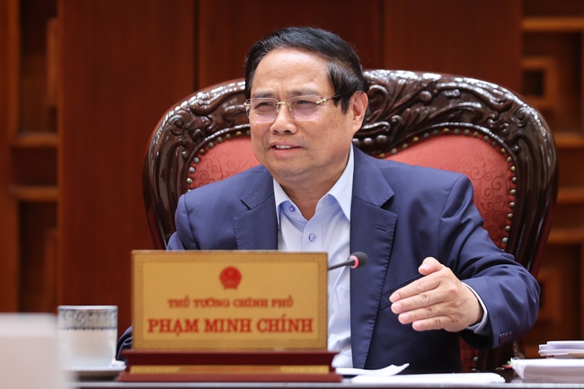 Thủ tướng: Tổ chức Triển lãm 80 năm hành trình Độc lập – Tự do – Hạnh phúc thực sự là "ngày hội non sông" - Ảnh 4. Thủ tướng: Tổ chức Triển lãm 80 năm hành trình Độc lập – Tự do – Hạnh phúc thực sự là "ngày hội non sông" - Ảnh 4.