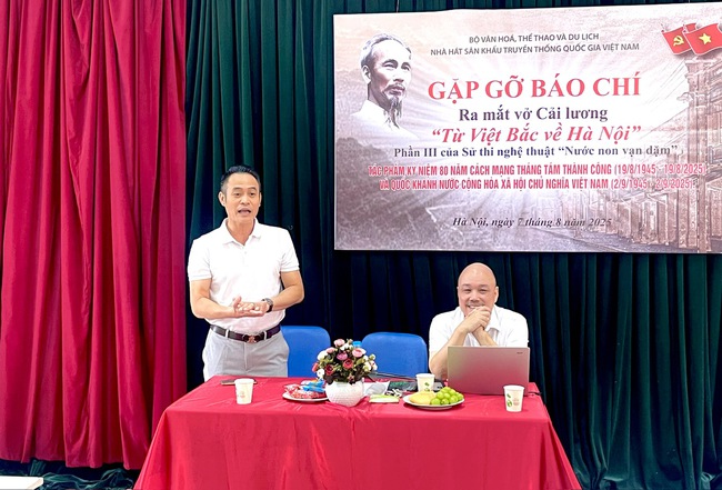 &quot;Từ Việt Bắc về Hà Nội&quot;: Câu chuyện Cách mạng qua ngôn ngữ nghệ thuật cải lương - Ảnh 2.