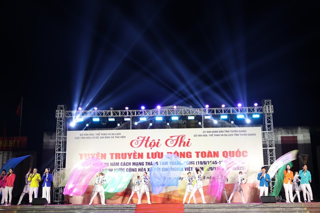 Sôi nổi Hội thi tuyên truyền lưu động toàn quốc tại Tuyên Quang - Ảnh 1.