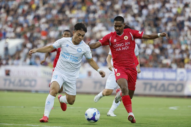 CLB CAHN đăng quang ngôi vô địch Siêu Cup Quốc gia 2024/25 - Ảnh 1.