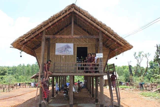 Bảo tồn văn hóa gắn với phát triển du lịch: Hiệu quả thiết thực trong việc nâng cao đời sống cho đồng bào dân tộc thiểu số - Ảnh 2. Bảo tồn văn hóa gắn với phát triển du lịch: Hiệu quả thiết thực trong việc nâng cao đời sống cho đồng bào dân tộc thiểu số - Ảnh 2.
