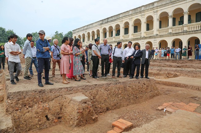 Phong trào "Cả nước thi đua xây dựng xã hội học tập, đẩy mạnh học tập suốt đời": Bảo tồn bản sắc dân tộc, tạo nền tảng cho phát triển du lịch văn hóa - Ảnh 1. Phong trào "Cả nước thi đua xây dựng xã hội học tập, đẩy mạnh học tập suốt đời": Bảo tồn bản sắc dân tộc, tạo nền tảng cho phát triển du lịch văn hóa - Ảnh 1.