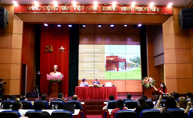 Ngày Văn hóa thế giới tại Hà Nội: Tôn vinh các giá trị văn hóa, thúc đẩy giao lưu, hợp tác quốc tế và quảng bá hình ảnh, văn hóa Việt Nam - Ảnh 3. Ngày Văn hóa thế giới tại Hà Nội: Tôn vinh các giá trị văn hóa, thúc đẩy giao lưu, hợp tác quốc tế và quảng bá hình ảnh, văn hóa Việt Nam - Ảnh 3.
