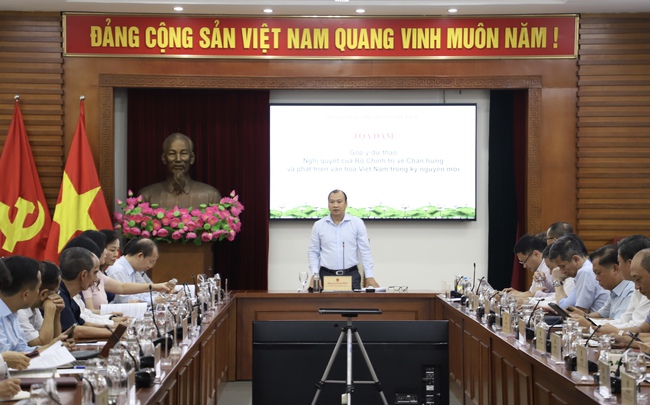 Thứ trưởng Thường trực Lê Hải Bình chủ trì Tọa đàm xây dựng dự thảo Nghị quyết của Bộ Chính trị về Chấn hưng và phát triển văn hóa Việt Nam trong kỷ nguyên mới - Ảnh 1. Thứ trưởng Thường trực Lê Hải Bình chủ trì Tọa đàm xây dựng dự thảo Nghị quyết của Bộ Chính trị về Chấn hưng và phát triển văn hóa Việt Nam trong kỷ nguyên mới - Ảnh 1.