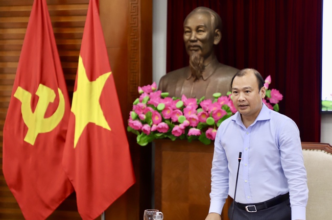 Thứ trưởng Thường trực Lê Hải Bình chủ trì Tọa đàm xây dựng dự thảo Nghị quyết của Bộ Chính trị về Chấn hưng và phát triển văn hóa Việt Nam trong kỷ nguyên mới - Ảnh 10. Thứ trưởng Thường trực Lê Hải Bình chủ trì Tọa đàm xây dựng dự thảo Nghị quyết của Bộ Chính trị về Chấn hưng và phát triển văn hóa Việt Nam trong kỷ nguyên mới - Ảnh 10.