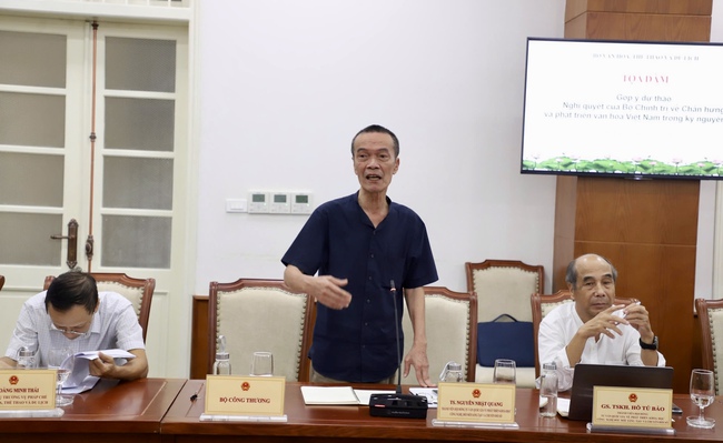 Thứ trưởng Thường trực Lê Hải Bình chủ trì Tọa đàm xây dựng dự thảo Nghị quyết của Bộ Chính trị về Chấn hưng và phát triển văn hóa Việt Nam trong kỷ nguyên mới - Ảnh 8. Thứ trưởng Thường trực Lê Hải Bình chủ trì Tọa đàm xây dựng dự thảo Nghị quyết của Bộ Chính trị về Chấn hưng và phát triển văn hóa Việt Nam trong kỷ nguyên mới - Ảnh 8.
