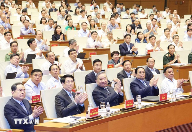 Hội nghị toàn quốc quán triệt 4 Nghị quyết của Bộ Chính trị - Ảnh 1.