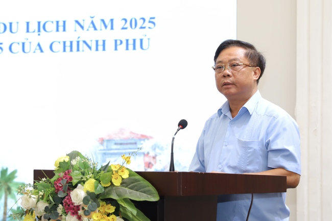 Hội nghị "Triển khai Chương trình hành động thực hiện nhiệm vụ tăng trưởng khách du lịch trong năm 2025": Phấn đấu hoàn thành nhiệm vụ theo Nghị quyết số 226 của Chính phủ - Ảnh 1. Hội nghị "Triển khai Chương trình hành động thực hiện nhiệm vụ tăng trưởng khách du lịch trong năm 2025": Phấn đấu hoàn thành nhiệm vụ theo Nghị quyết số 226 của Chính phủ - Ảnh 1.