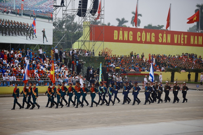 Đoàn quân nhân 4 nước diễu binh trên Quảng trường Ba Đình ngày 2/9 - Ảnh 5. Đoàn quân nhân 4 nước diễu binh trên Quảng trường Ba Đình ngày 2/9 - Ảnh 5.