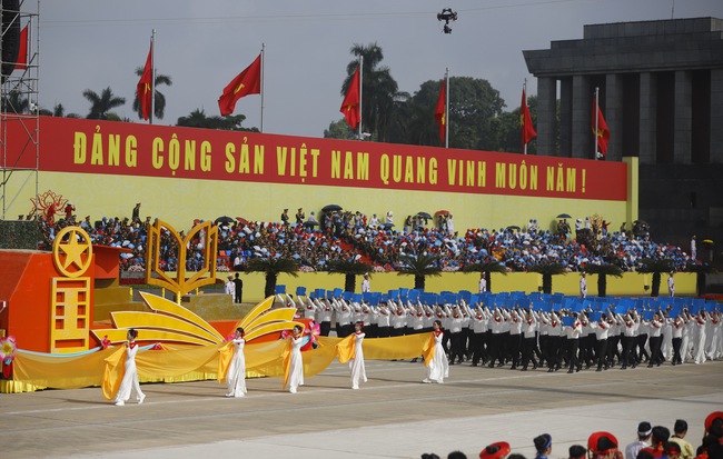 Rạng rỡ khối quần chúng tham gia Lễ diễu binh, diễu hành kỷ niệm 80 năm Quốc khánh 2/9 - Ảnh 10. Rạng rỡ khối quần chúng tham gia Lễ diễu binh, diễu hành kỷ niệm 80 năm Quốc khánh 2/9 - Ảnh 10.