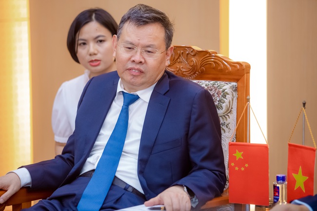 Đẩy mạnh hợp tác văn hóa, du lịch giữa tỉnh Ninh Bình và tỉnh Hồ Bắc (Trung Quốc) - Ảnh 4.