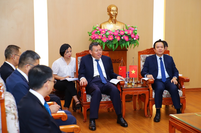 Đẩy mạnh hợp tác văn hóa, du lịch giữa tỉnh Ninh Bình và tỉnh Hồ Bắc (Trung Quốc) - Ảnh 5.