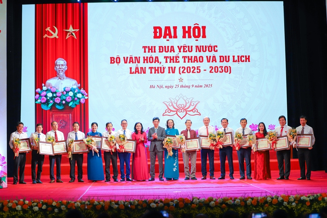 Vinh danh các tập thể cá nhân tiêu biểu tại Đại hội thi đua yêu nước Bộ VHTTDL lần thứ IV, năm 2025 - Ảnh 7.