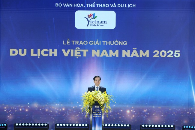 Phó Thủ tướng Mai Văn Chính: Du lịch đã thực sự trở thành &quot;sứ giả văn hóa&quot;, mang bản sắc văn hóa dân tộc Việt Nam vươn xa, lan tỏa mạnh mẽ ra thế giới - Ảnh 2.