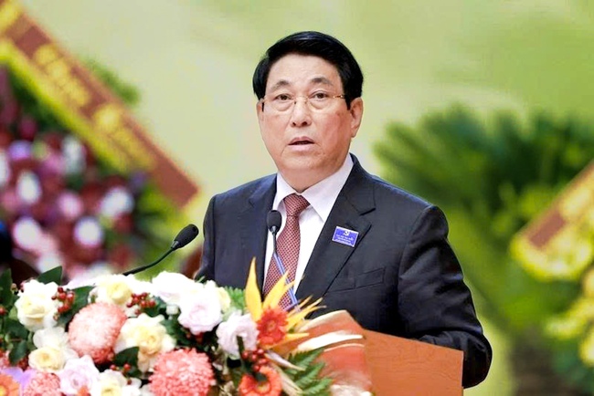 Chủ tịch nước Lương Cường: Xây dựng Phú Thọ ngày càng giàu đẹp, văn minh, hạnh phúc, xứng đáng là Đất Tổ Hùng Vương linh thiêng, cội nguồn của dân tộc Việt Nam - Ảnh 2.
