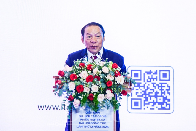 Thúc đẩy chuyển đổi số, chuyển đổi xanh nhằm kiến tạo tương lai du lịch phát triển bền vững - Ảnh 1. Thúc đẩy chuyển đổi số, chuyển đổi xanh nhằm kiến tạo tương lai du lịch phát triển bền vững - Ảnh 1.