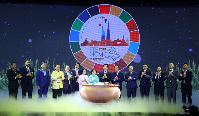 Điểm báo hoạt động ngành Văn hóa, Thể thao và Du lịch ngày 04/9/2025 - Ảnh 1. Điểm báo hoạt động ngành Văn hóa, Thể thao và Du lịch ngày 04/9/2025 - Ảnh 1.