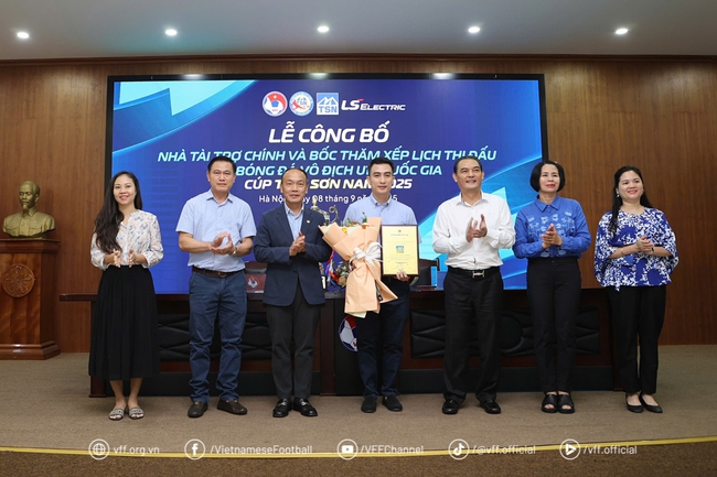 Bốc thăm xếp lịch thi đấu VCK U17 VĐQG: Đếm ngược ngày khởi tranh - Ảnh 2. Bốc thăm xếp lịch thi đấu VCK U17 VĐQG: Đếm ngược ngày khởi tranh - Ảnh 2.