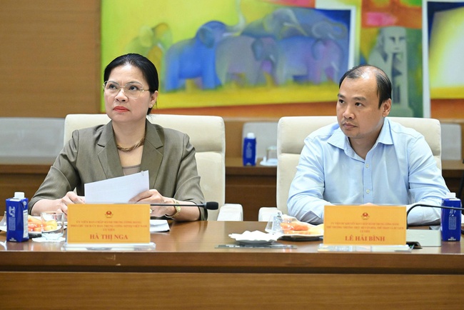 Công tác thông tin, tuyên truyền góp phần quyết định thành công của cuộc bầu cử đại biểu Quốc hội và HĐND các cấp - Ảnh 2. Công tác thông tin, tuyên truyền góp phần quyết định thành công của cuộc bầu cử đại biểu Quốc hội và HĐND các cấp - Ảnh 2.