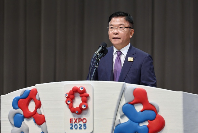 Ấn tượng Ngày Quốc gia Việt Nam tại EXPO 2025 - Ảnh 2. Ấn tượng Ngày Quốc gia Việt Nam tại EXPO 2025 - Ảnh 2.