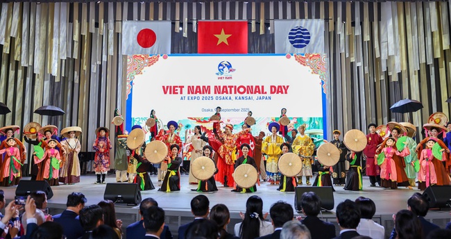 Ấn tượng Ngày Quốc gia Việt Nam tại EXPO 2025 - Ảnh 1. Ấn tượng Ngày Quốc gia Việt Nam tại EXPO 2025 - Ảnh 1.