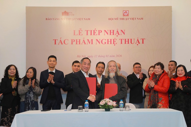 Bảo tàng Mỹ thuật Việt Nam tiếp nhận gần 1.000 tác phẩm mỹ thuật  - Ảnh 3.