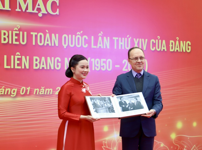 Khu Di tích Chủ tịch Hồ Chí Minh tại Phủ Chủ tịch tổ chức chuỗi hoạt động chào mừng Đại hội đại biểu toàn quốc lần thứ XIV của Đảng và kỷ niệm 76 năm quan hệ Việt Nam – Liên bang Nga  - Ảnh 5.