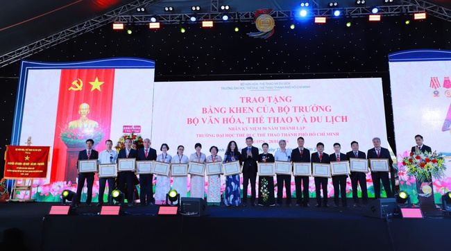 Trường Đại học Thể dục Thể thao TP.HCM: Nửa thế kỷ bền bỉ kiến tạo giá trị cho Thể thao Việt Nam - Ảnh 9.