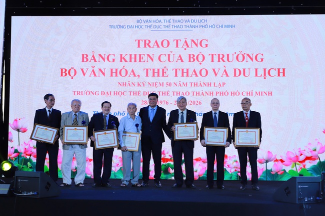 Trường Đại học Thể dục Thể thao TP.HCM: Nửa thế kỷ bền bỉ kiến tạo giá trị cho Thể thao Việt Nam - Ảnh 11.