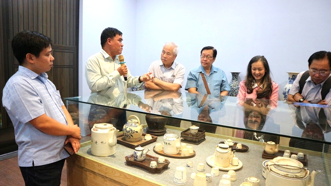 Trường Đại học Văn hóa TP.HCM: Kết nối nhà sưu tập, lan tỏa sức sống gốm phương Nam - Ảnh 3.