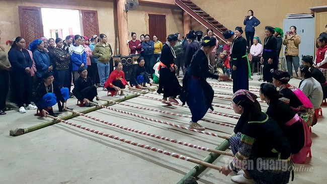 Tuyên Quang: Lan tỏa mạnh mẽ Phong trào "Toàn dân đoàn kết xây dựng đời sống văn hóa" - Ảnh 1.