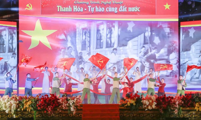 Thanh Hóa tăng cường tổ chức các hoạt động văn hóa, lễ hội mừng Xuân Bính Ngọ  - Ảnh 1.