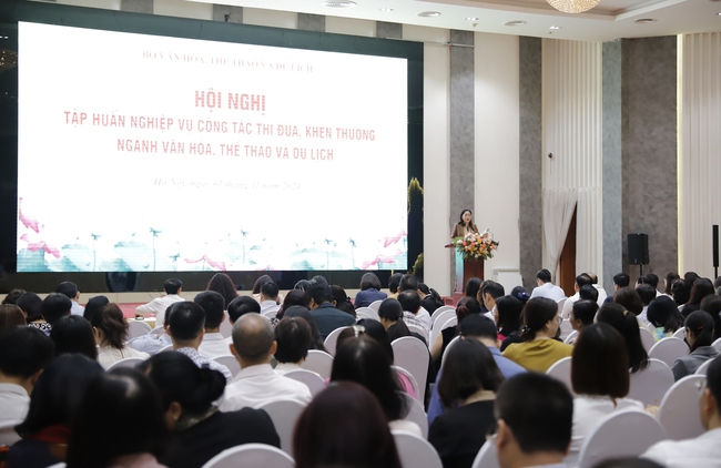 Cụm thi đua số 7 Ngành VHTTDL tổ chức Hội nghị tổng kết công tác thi đua - khen thưởng - Ảnh 1.