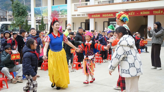 Nhà hát Múa rối Việt Nam biểu diễn miễn phí phục vụ đồng bào vùng sâu, vùng xa - Ảnh 4.