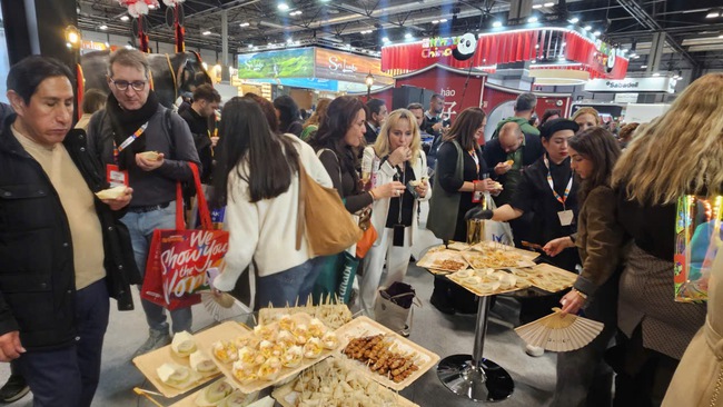 Gian hàng Việt Nam nổi bật tại FITUR 2026: Tăng cường kết nối du lịch quốc tế - Ảnh 4.