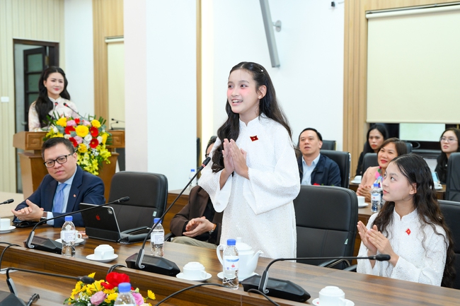 Di sản, công nghệ và âm nhạc hội tụ trong Hòa nhạc ánh sáng - Chào năm mới 2026 - Ảnh 3.