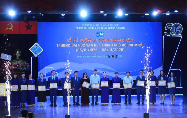 Trường Đại học Văn hóa TP. Hồ Chí Minh: Nửa thế kỷ kiến tạo Tri thức, lan tỏa giá trị Văn hóa - Ảnh 14. Trường Đại học Văn hóa TP. Hồ Chí Minh: Nửa thế kỷ kiến tạo Tri thức, lan tỏa giá trị Văn hóa - Ảnh 14.