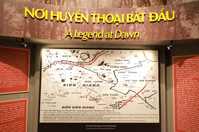 Triển lãm trưng bày chuyên đề “Thời thanh xuân trên tuyến đường 1C huyền thoại” - Ảnh 8.