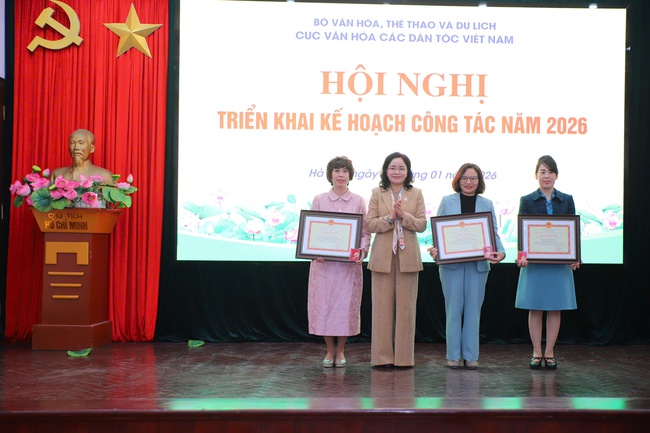 Đổi mới tư duy, nâng cao hiệu quả bảo tồn và phát huy văn hóa các dân tộc - Ảnh 5.