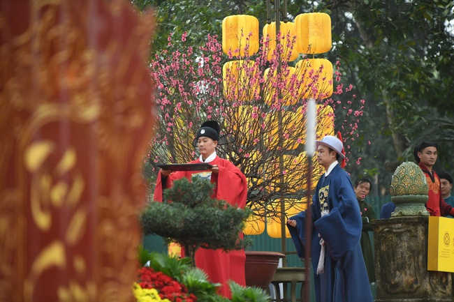 "Tống cựu nghinh tân" - Tái hiện các nghi lễ truyền thống trong cung đình - Ảnh 3.