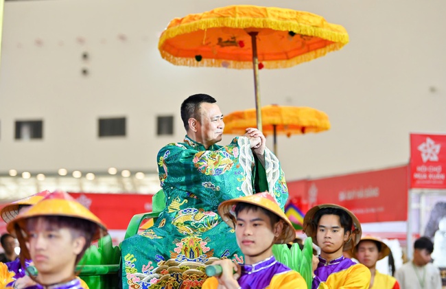Dàn "Táo quân" cùng nhiều nghệ sĩ nổi tiếng sẽ tham gia Lễ bế mạc Hội chợ Mùa Xuân 2026 - Ảnh 4.