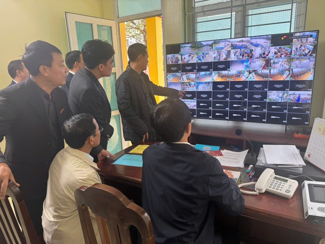 Hệ thống camera AI và thiết bị flycam được vận hành để đảm bảo an ninh, an toàn tại Lễ hội Du lịch Chùa Hương 2026 - Ảnh 4. Hệ thống camera AI và thiết bị flycam được vận hành để đảm bảo an ninh, an toàn tại Lễ hội Du lịch Chùa Hương 2026 - Ảnh 4.